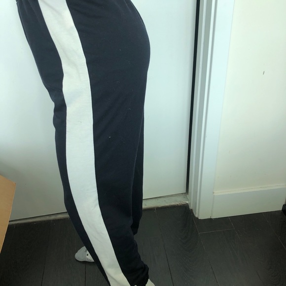 Shein Navy Sweatpants - Picture 3 of 3